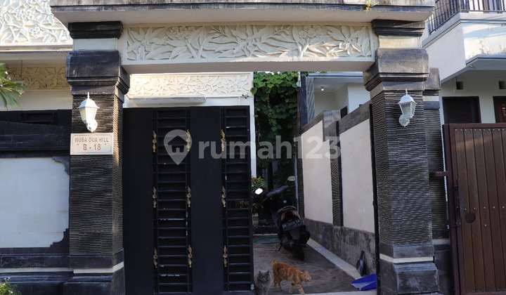 House inside complex in Nusa Dua