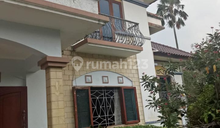 Ready-to-Occupy, Corner, Green, Luxurious and Affordable House in Villa Cinere Mas. Depok, West Java 2