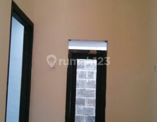 Rumah Cantik Strategis Akses Stasiu Tol Free Surat 2