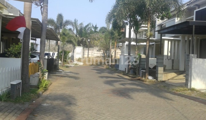 Rumah minimalis hadap timur dekat cluster elite Istana Dieng Rumah minimalis hadap timur dekat cluster elite Istana Dieng