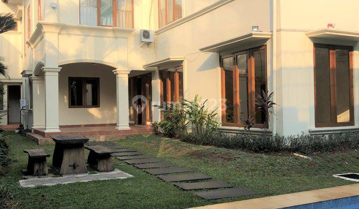 Cozy house in compound in Kemang Jakarta Selatan 1