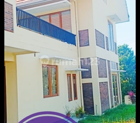 Rumah Cantik View Bagus 3 lantai 1