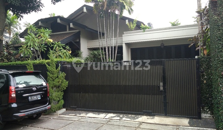 Rumah Cantik 2lantai Tebet Hitung Tanah Rumah Cantik 2lantai Tebet Hitung Tanah