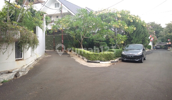 Rumah Cantik 2lantai Tebet Hitung Tanah 2