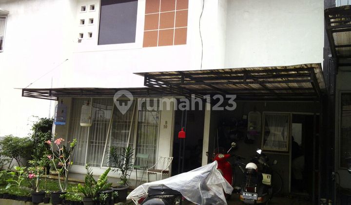 Rumah di dalam Town House di Pondok Labu