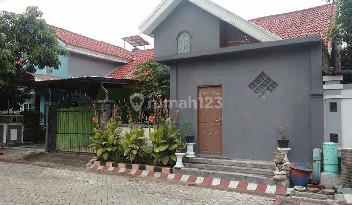 Rumah Pusat Kota Sidoarjo di Green Park Regency 2