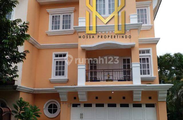 Rumah mewah harga murah , 3 Lantai, Furnished di Perumahan Terbaik di area Jatibening, Bekasi. 2