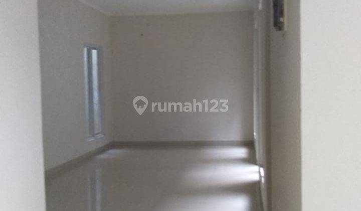 Rumah Cantik, Luas di San Lorenzo, Paramount, Gading Serpong, Tangerang 2