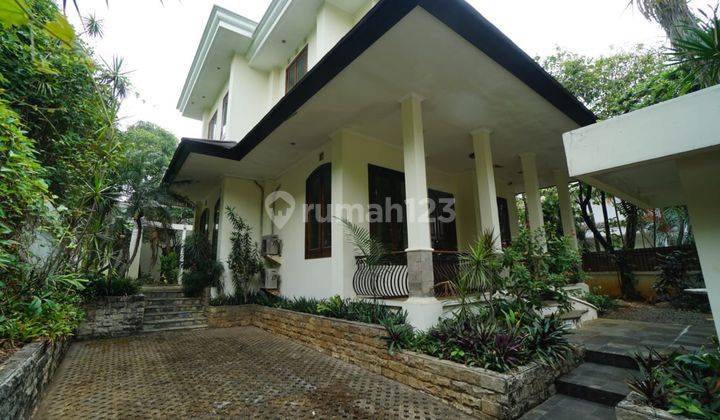 Rumah Patra Kuningan Hook luas tanah 650 Mewah dan Strategis 1