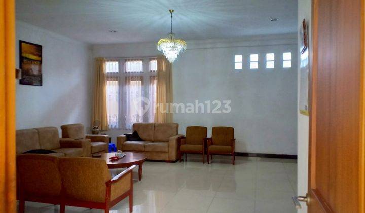 Rumah mewan diperumahan elite 1