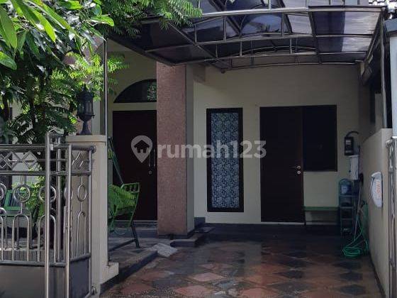 Rumah 2 Lantai Di Perumahan Taman Laguna Jatisampurna,bekasi 1