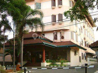 Hotel Bintang 2 di Gatot Subroto Bandung 1