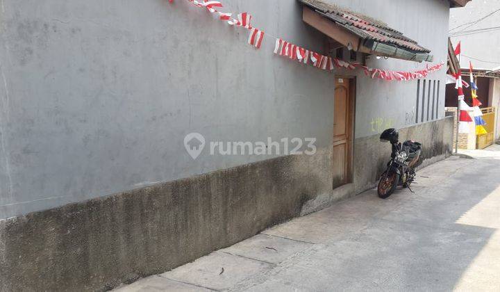 Termurah... Rumah Hoek (hitung tanah saja) di Depok, jawa barat. 2