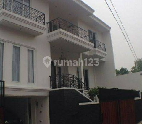 rumah bagus dikemanggisan harga murah 1