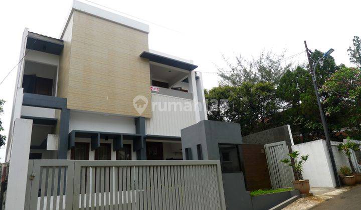 Rumah mewah di lokasi tenang &amp; strategis Jl Poncol Lestari Lebak Bulus 2