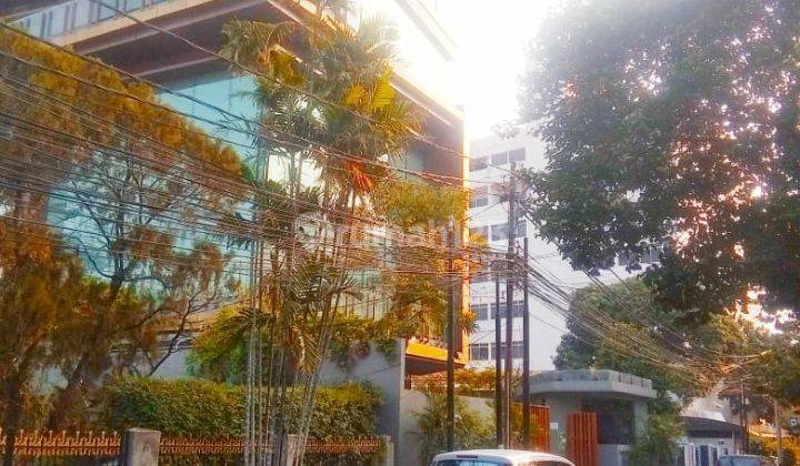 Rumah Luas Lokasi Premium Jarang ada 2