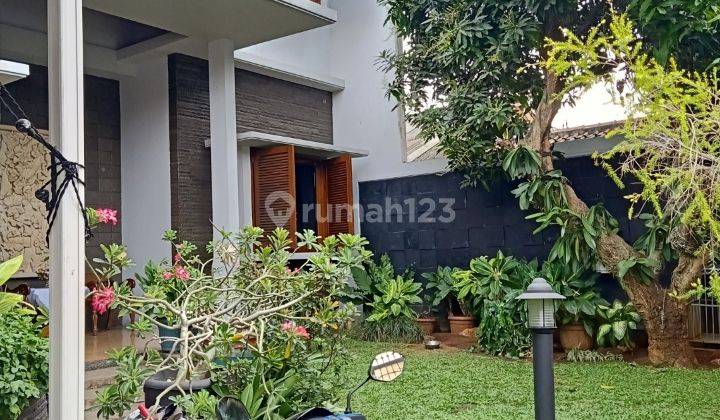 Rumah Lux di Menteng Dalam Tebet 1