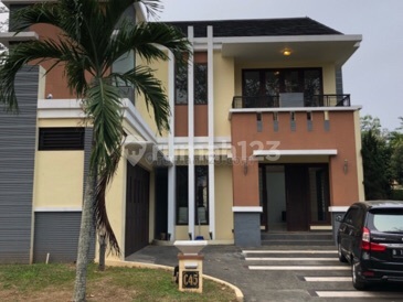 BEAUTIFUL HOUSE VERMONT PARKLAND BSD CITY CENTER