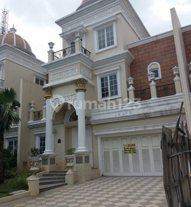 Elegant House Gading Serpong 1