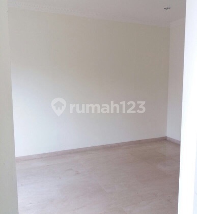 Elegant House Gading Serpong 2