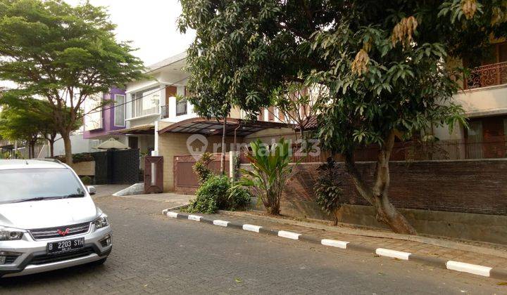 Rumah nyaman, dekat taman, Selatan, Villa Cinere Mas 2