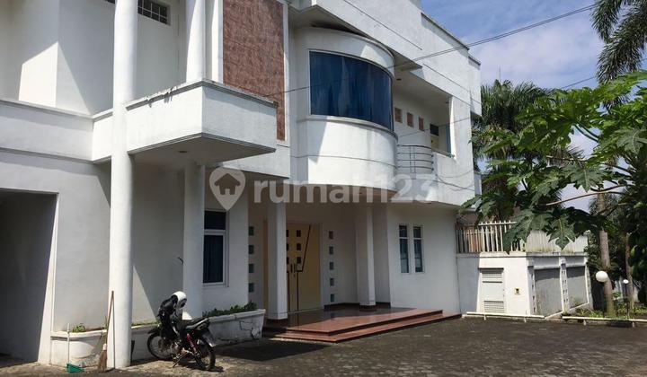 Rumah Mewah Padasaluyu Setiabudi Rumah Mewah Padasaluyu Setiabudi