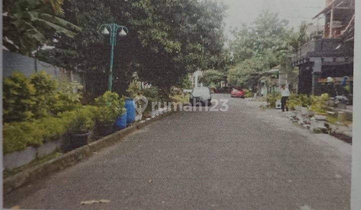 rumah di JL. Palem ratu 10 Palem Semi Karawaci 2