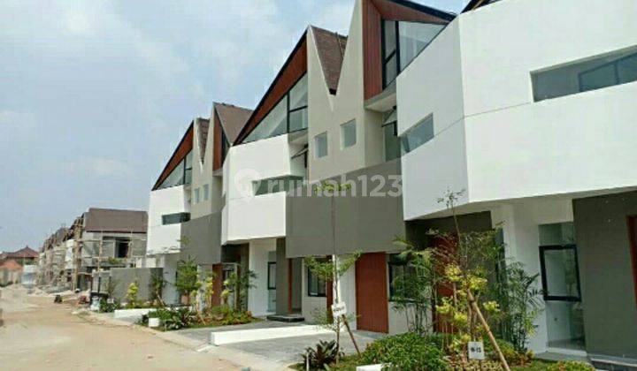  Di jual rumah ready Bintaro ciputat tangsel selangkah ke pintu toll,stasiun pusat perbelanjaan  konsep villa 2