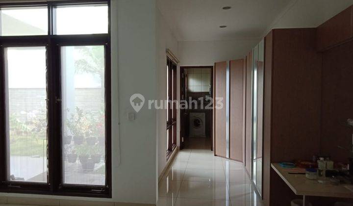 Rumah Lux di Perumahan Elite Setra Duta Full Furnished 2