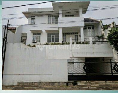 RUMAH BESAR MEGAH HARGA BUTUH CIGADUNG BANDUNG 1