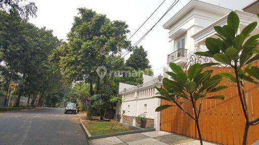 Dijual rumah mandala raya kuningan jakarta selatan aman nyaman  1