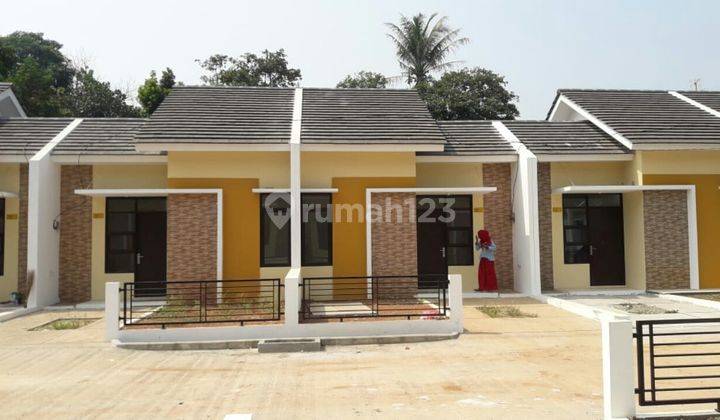  Di jual rumah Cikunir Bekasi ready siap huni dekat stasiun, kereta , pintu toll- halte busway 1