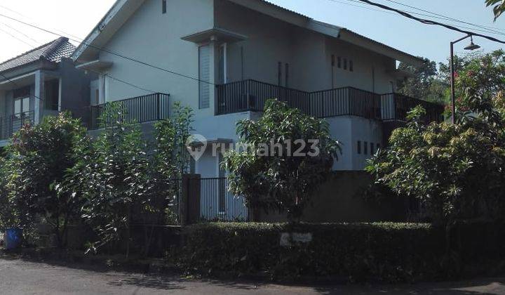 Rumah Cantik, Posisi Hook, dan Hunian Asri @Bintaro 1