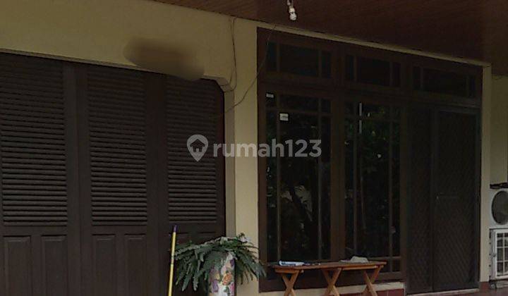 Rumah bagus dan terawat lokasi strategis 2