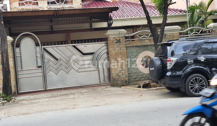 Rumah Pinggir Jln Dekat Terminal dan Bs Kntr 1