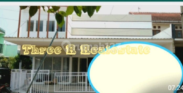 Rumah bagus cocok untuk investasi di kawasan premium dikelilingi rumah kost 1