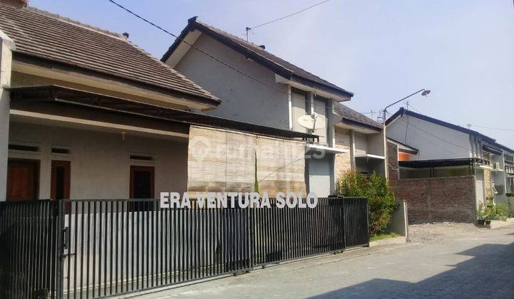 Rumah Lingkungan Nyaman Perum Gonilan Kartasura 1