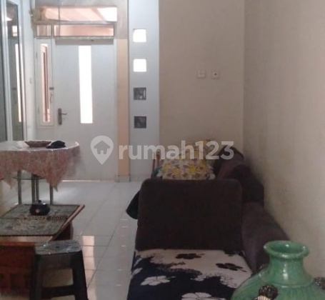 Cheap ready-to-occupy house in Cibubur Country.