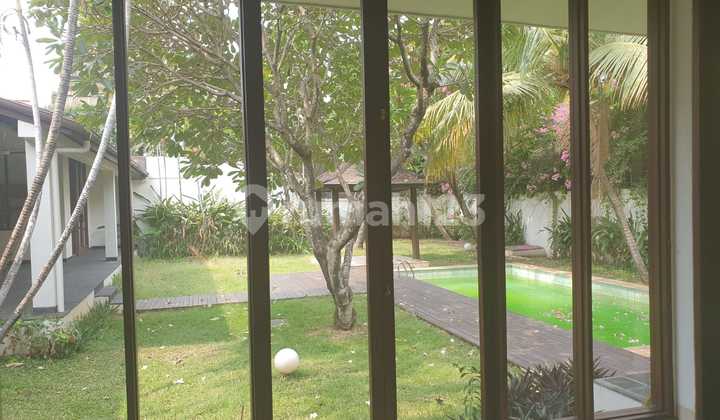 Modern House - Cipete 2