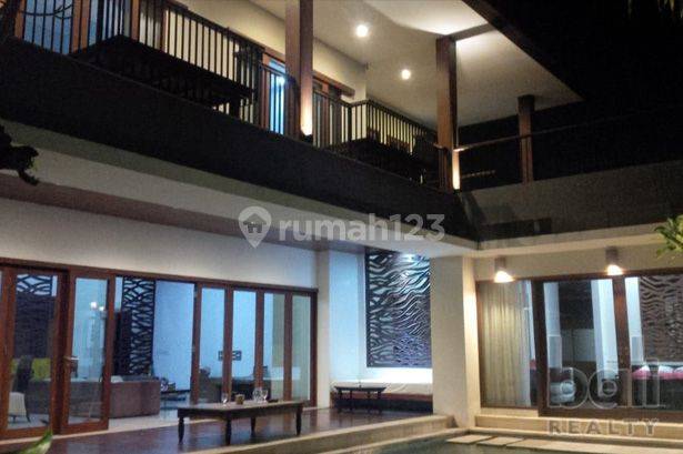 Minimalist Modern House For Sell - 1872 -D 1