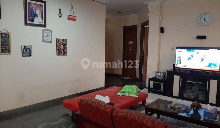 rumah besar dan nyaman daerah bandung utara, jalan gegerkalong, sukasari, jawa barat 2