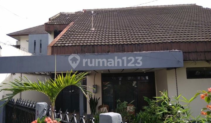Rumah kost siap huni dan menguntungkan di daerah tubagus ismail 2