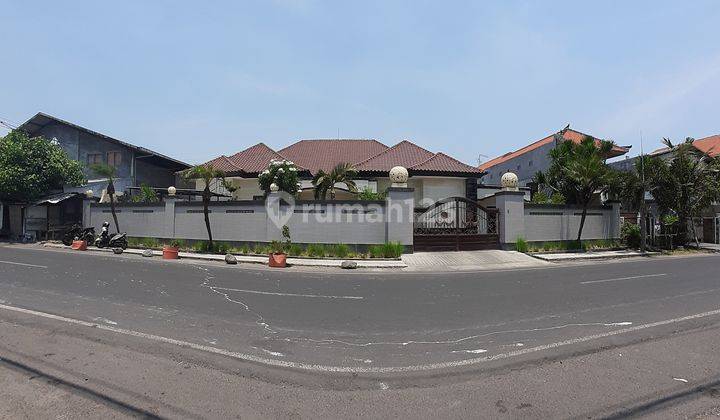 Rumah Cantik Luas di Muding Kerobokan 1