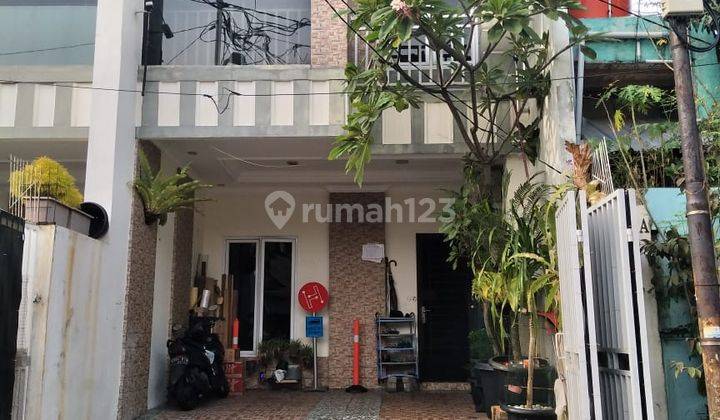 Rumah 2 Lantai di Tomang Murah 1