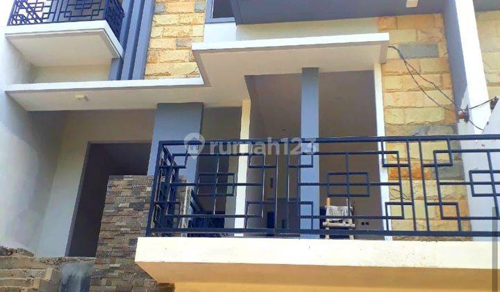 Rumah baru 3 lantai minimalis modern design elegant | 2