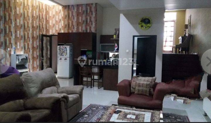 Harga menarik, town house eklusif, dekat MRT, akses toll mudah 2