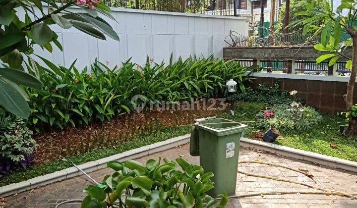 Rumah Cantik Siap Huni Jalan Besar Lux Akses ke Tempat Strategis  2