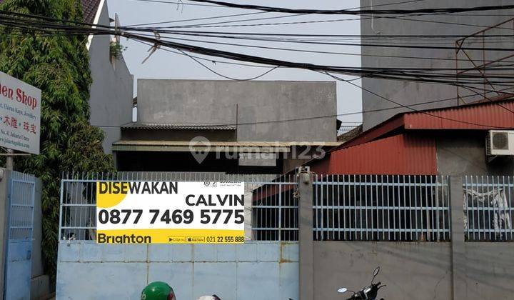 Rumah Hadap Jalan Raya Dipakai Usaha Pluit, Penjaringan, Jakarta Utara 1