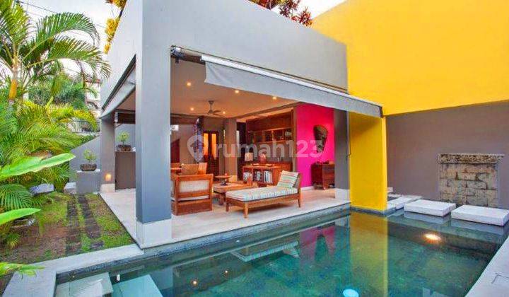 Villa Komplek Dekat Pantai Seminyak Bali (WYJSEM110) 2