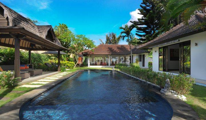 Villas Freehold In great Location Close to Echo Beach Canggu 1